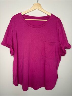 SHEIN Magenta Short Sleeve Pocket Tee